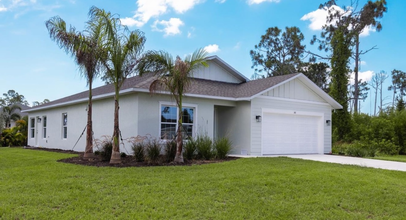 Rotonda West neighborhood home